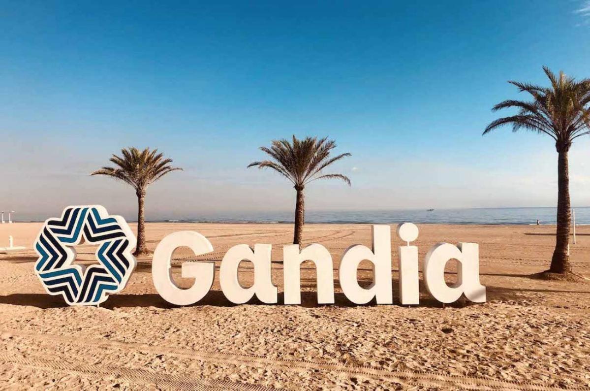 Apartamento Alejandro Gandia Playa Con Vistas Al Mar, Parking! Playa de Gandia ภายนอก รูปภาพ